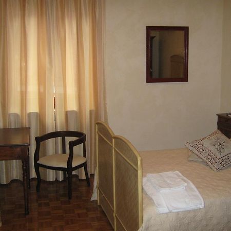 B&B Ristorante Del Monte Colleretto Giacosa Exterior photo